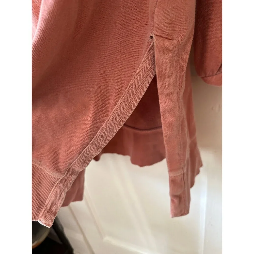Old Navy women’s size Medium Positive Vibes sweater